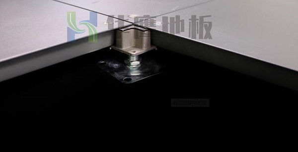 防靜電地板廠商華鷹地板系列之OA網(wǎng)絡(luò)地板