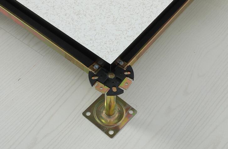 硫酸鈣防靜電地板講解