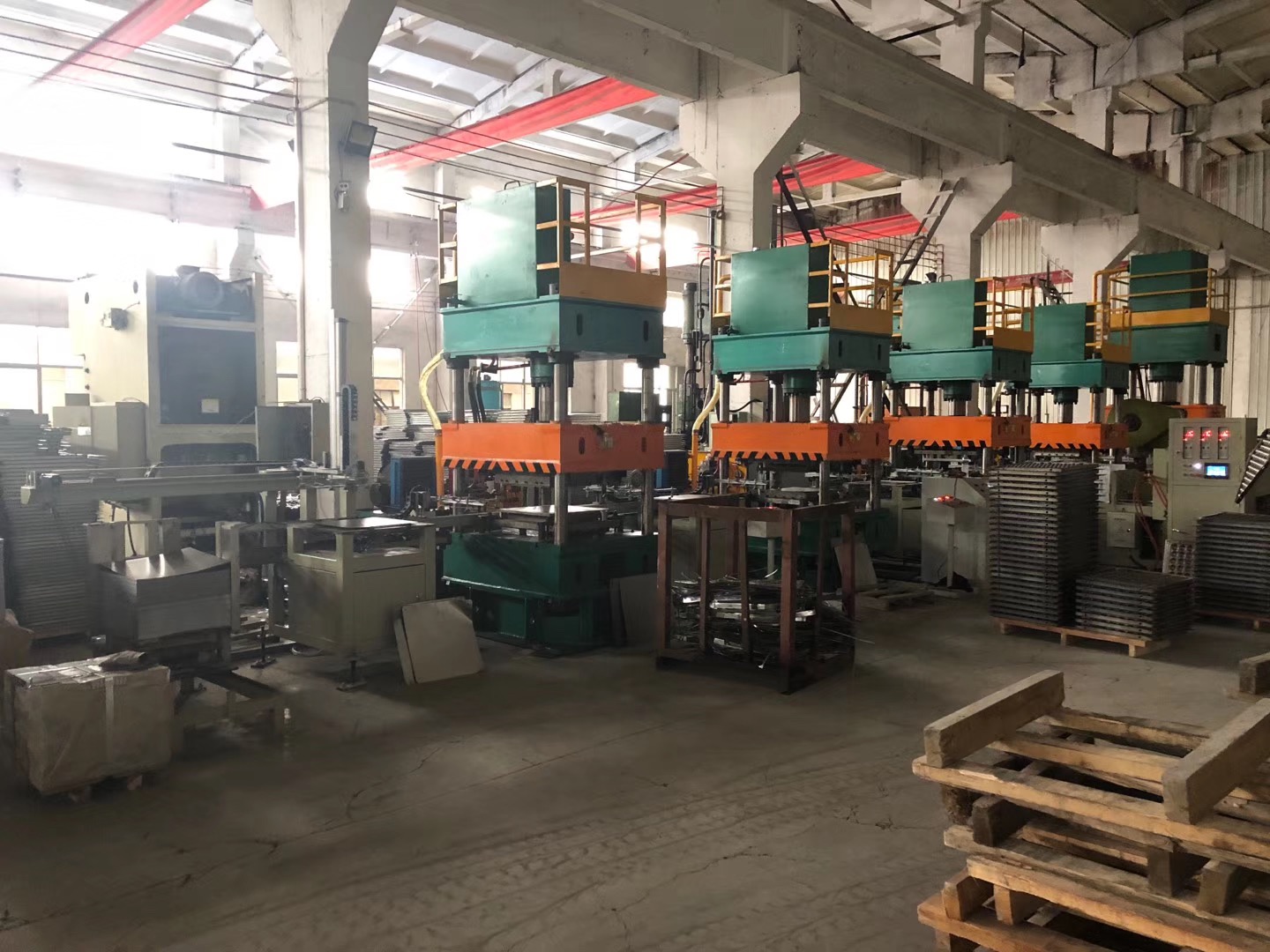 深圳市華鷹機房