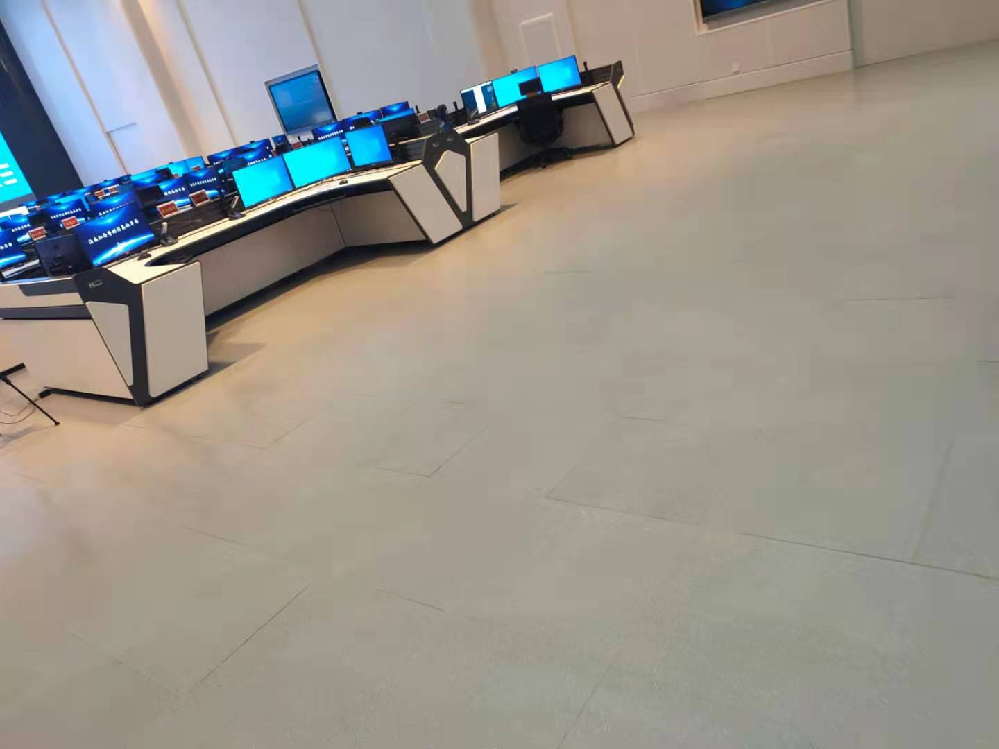 防靜電地板安裝工期需要多久？